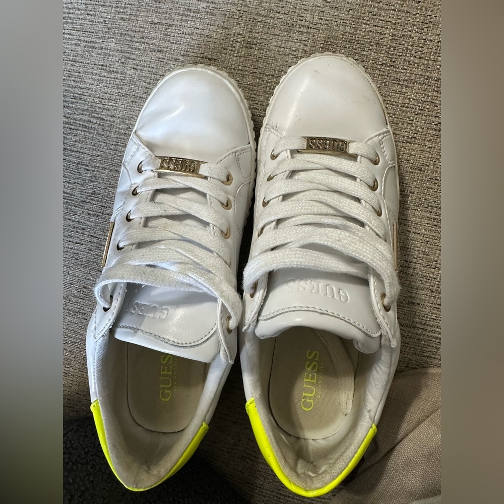 Guess sneakers - Picture 8 of 10